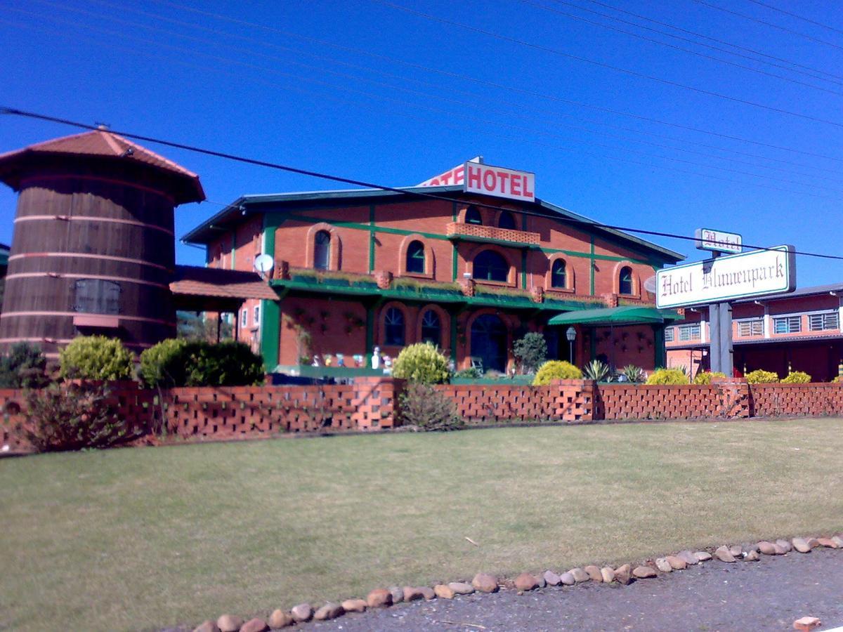 Hotel Blumenpark Rio Negro  Esterno foto